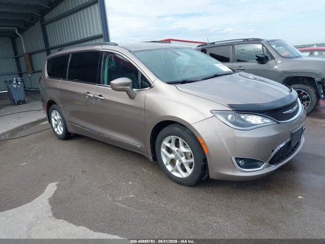 2017 CHRYSLER PACIFICA TOURING-L 1