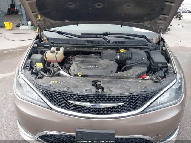 2017 CHRYSLER PACIFICA TOURING-L 10
