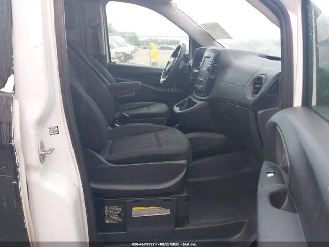 2020 MERCEDES-BENZ METRIS 5