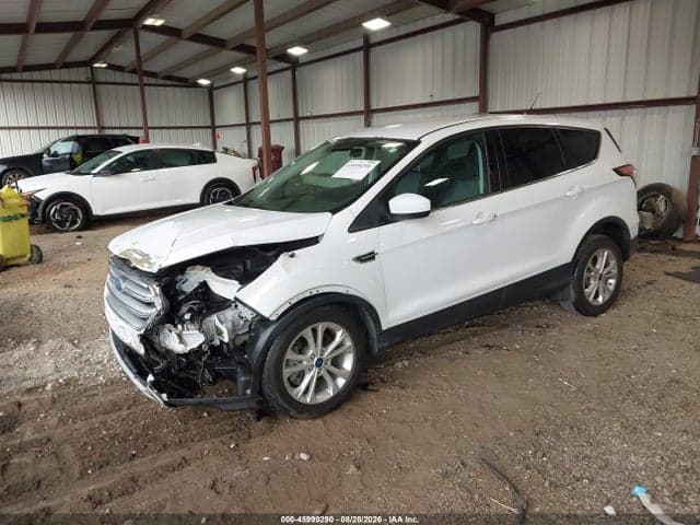 2017 FORD ESCAPE SE 2