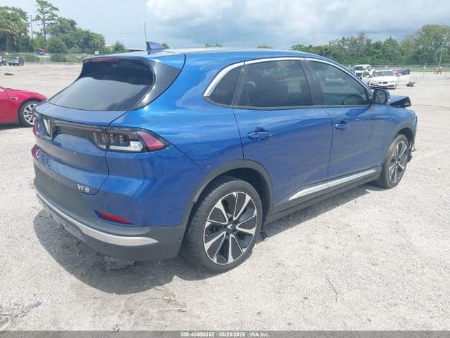 2024 VINFAST VF 8 PLUS 4
