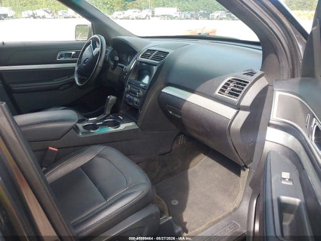 2017 FORD EXPLORER XLT 5