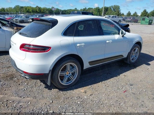 2017 PORSCHE MACAN S 4
