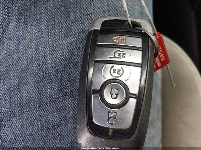 2021 FORD ESCAPE SE 11