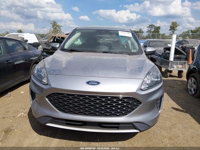 2021 FORD ESCAPE SE 13