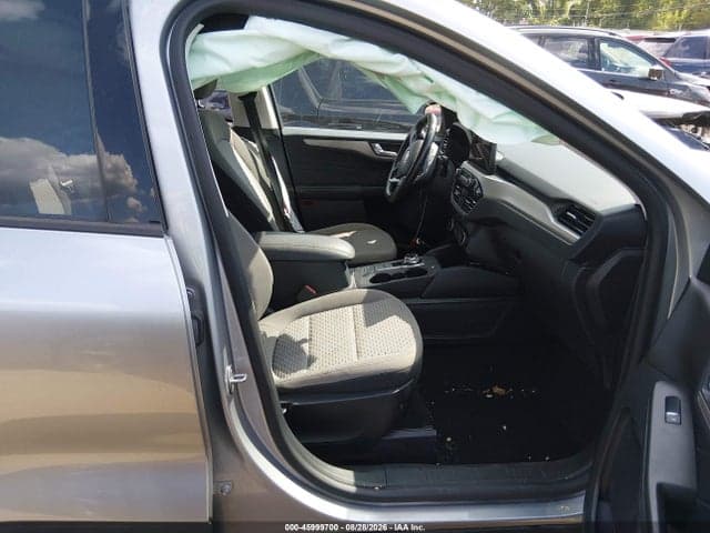 2021 FORD ESCAPE SE 5