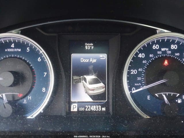 2017 TOYOTA CAMRY XLE 6