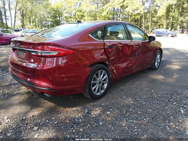 2017 FORD FUSION SE 4