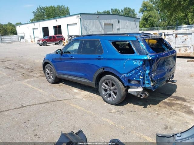 2022 FORD EXPLORER XLT 3