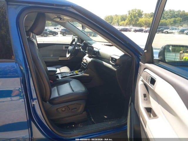2022 FORD EXPLORER XLT 5