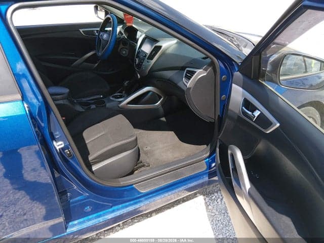 2017 HYUNDAI VELOSTER 5