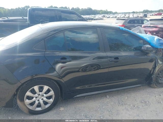 2022 TOYOTA COROLLA LE 13