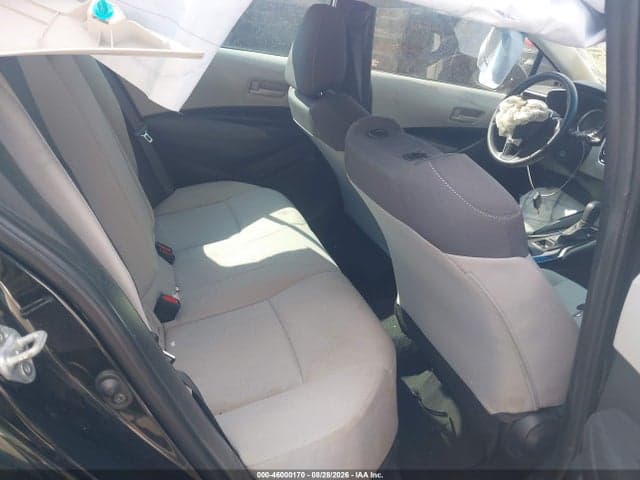 2022 TOYOTA COROLLA LE 8