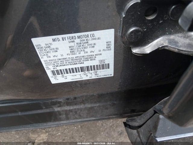 2025 FORD EXPLORER ST-LINE 9