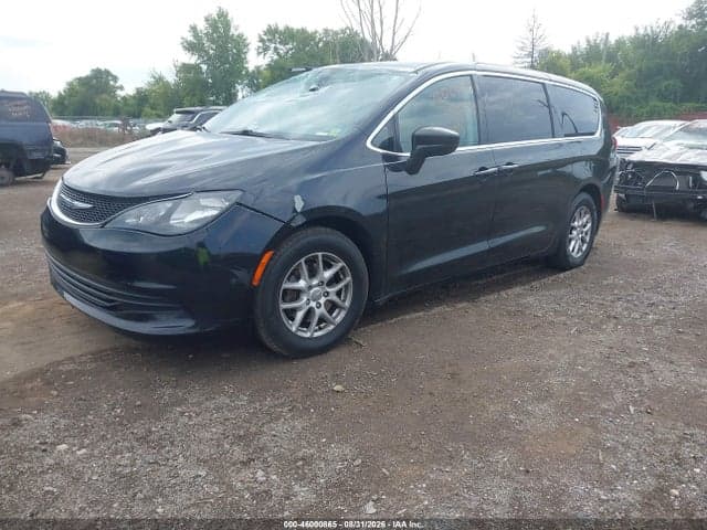 2019 CHRYSLER PACIFICA LX 2