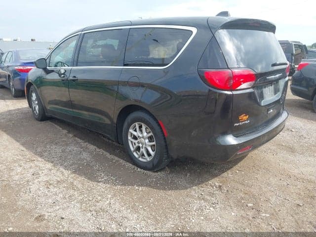 2019 CHRYSLER PACIFICA LX 3