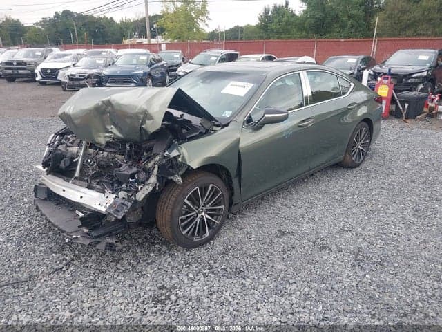 2024 LEXUS ES 350 2