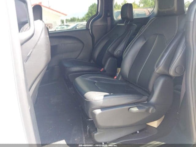 2024 CHRYSLER PACIFICA HYBRID S APPEARANCE PKG 8