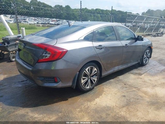 2018 HONDA CIVIC EX-T 4