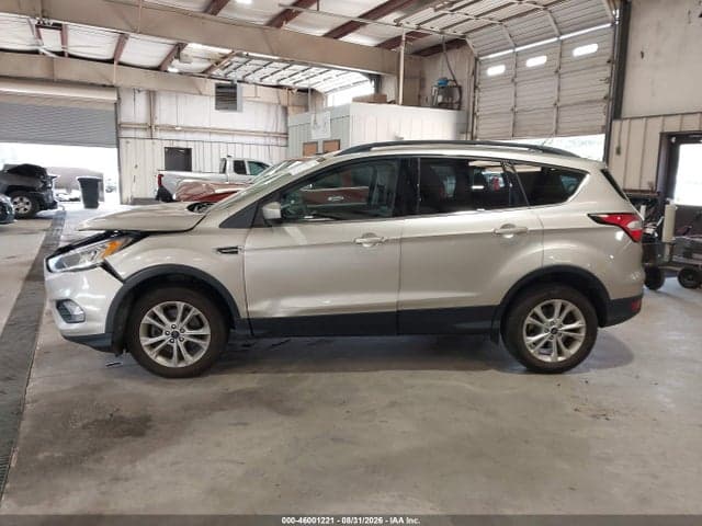 2017 FORD ESCAPE SE 15