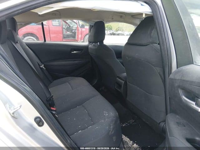 2021 TOYOTA COROLLA LE 8