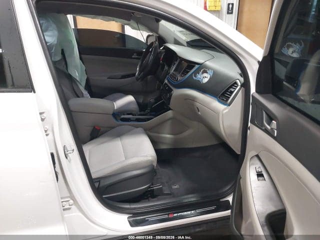 2018 HYUNDAI TUCSON VALUE 5