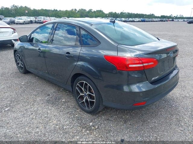 2017 FORD FOCUS SEL 3