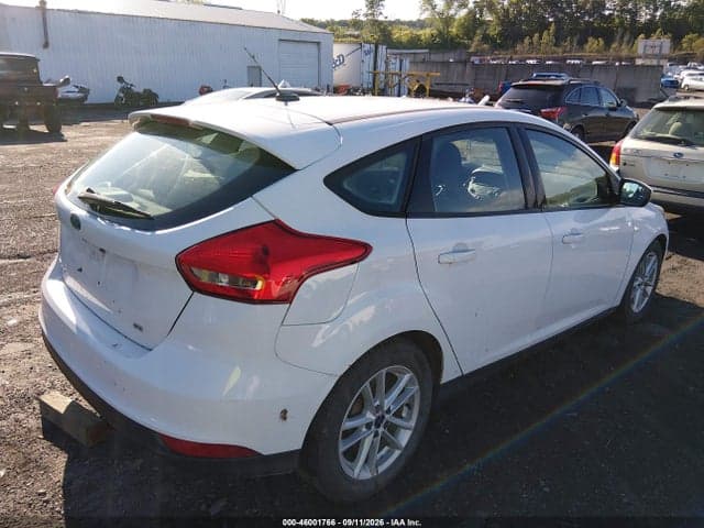 2017 FORD FOCUS SE 4