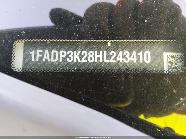 2017 FORD FOCUS SE 9