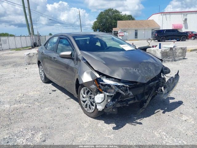 2019 TOYOTA COROLLA LE 1
