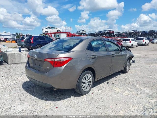 2019 TOYOTA COROLLA LE 4