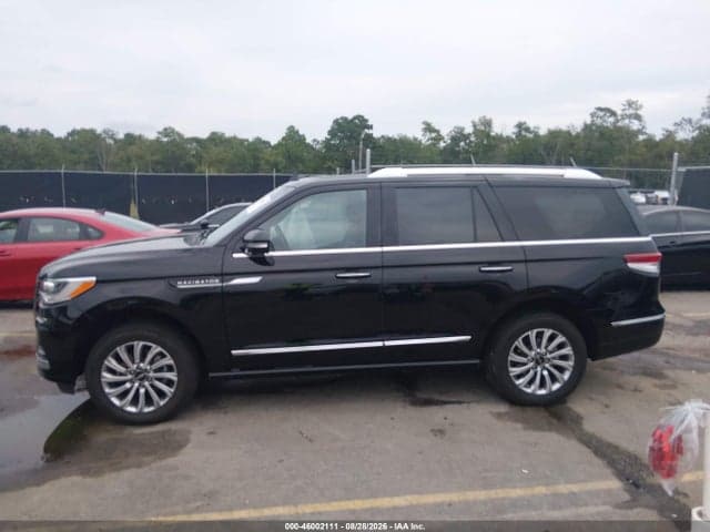 2022 LINCOLN NAVIGATOR STANDARD 14