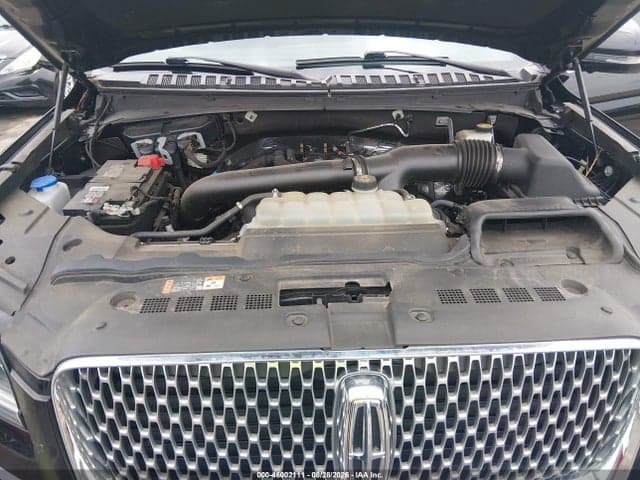 2022 LINCOLN NAVIGATOR STANDARD 10
