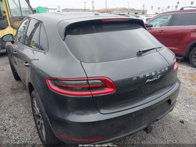 2018 PORSCHE MACAN S 3