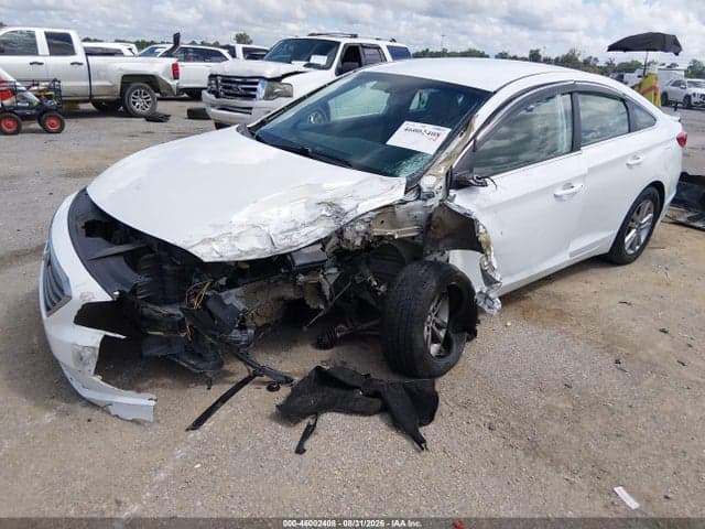 2017 HYUNDAI SONATA SE 2