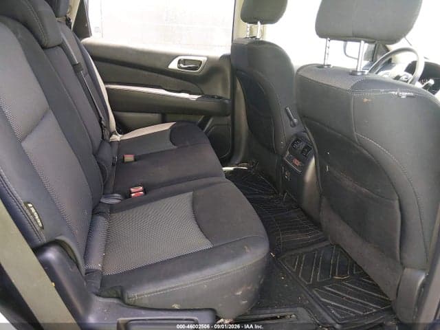 2018 NISSAN PATHFINDER S 8