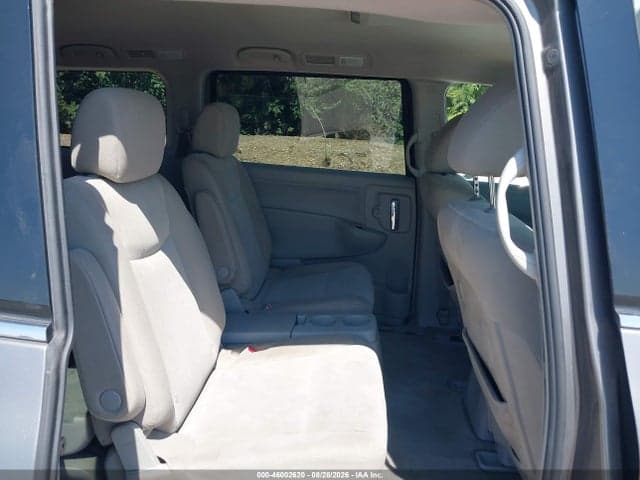 2017 NISSAN QUEST SV 8