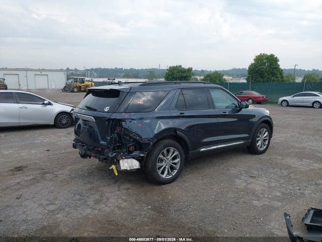 2023 FORD EXPLORER XLT 4
