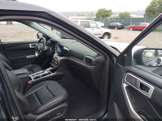 2023 FORD EXPLORER XLT 5