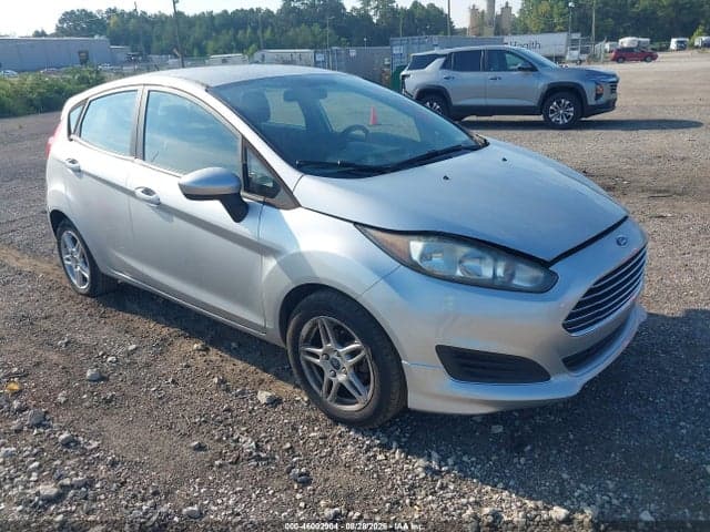 2017 FORD FIESTA SE 1