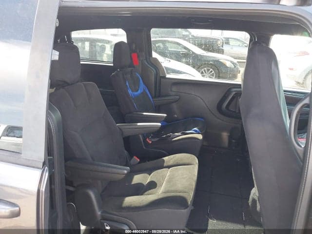 2018 DODGE GRAND CARAVAN SE PLUS 8