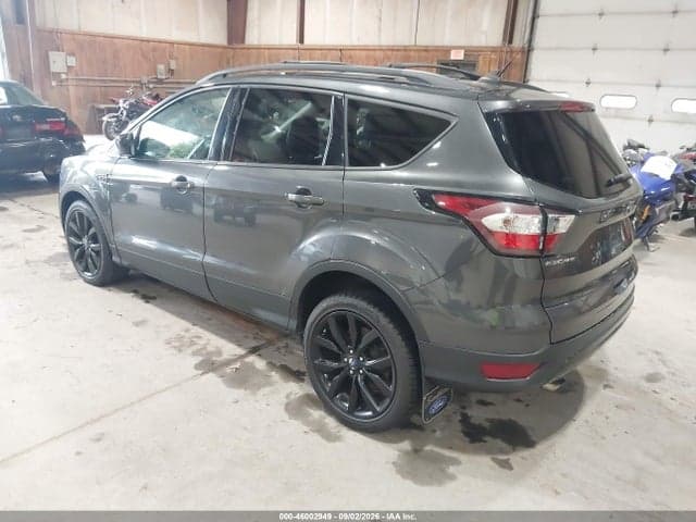 2018 FORD ESCAPE SE 1