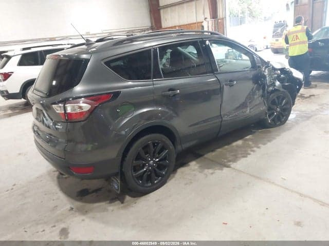 2018 FORD ESCAPE SE 2