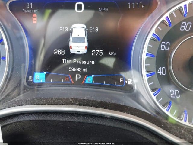 2018 CHRYSLER 300 LIMITED 16