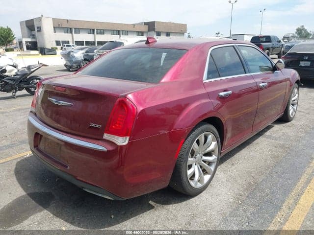 2018 CHRYSLER 300 LIMITED 4