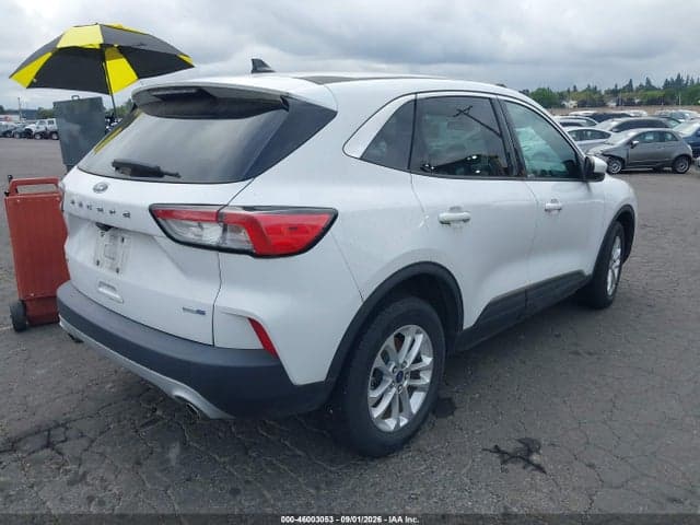 2020 FORD ESCAPE SE 4