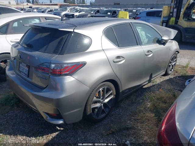 2017 LEXUS CT 200H 4