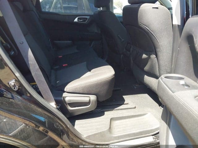 2017 NISSAN PATHFINDER SV 8