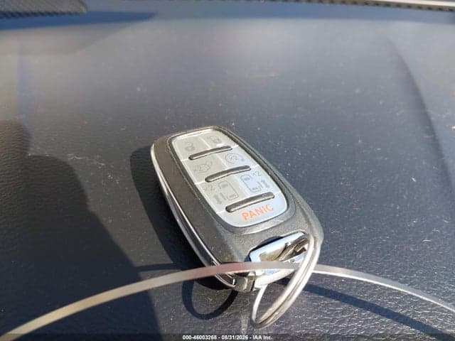 2017 CHRYSLER PACIFICA TOURING-L 11