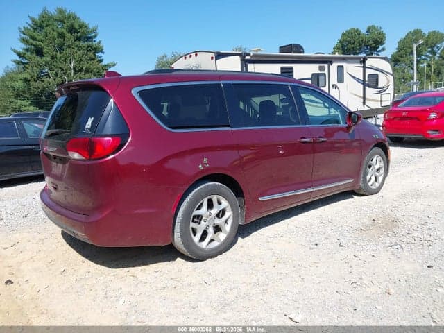 2017 CHRYSLER PACIFICA TOURING-L 4